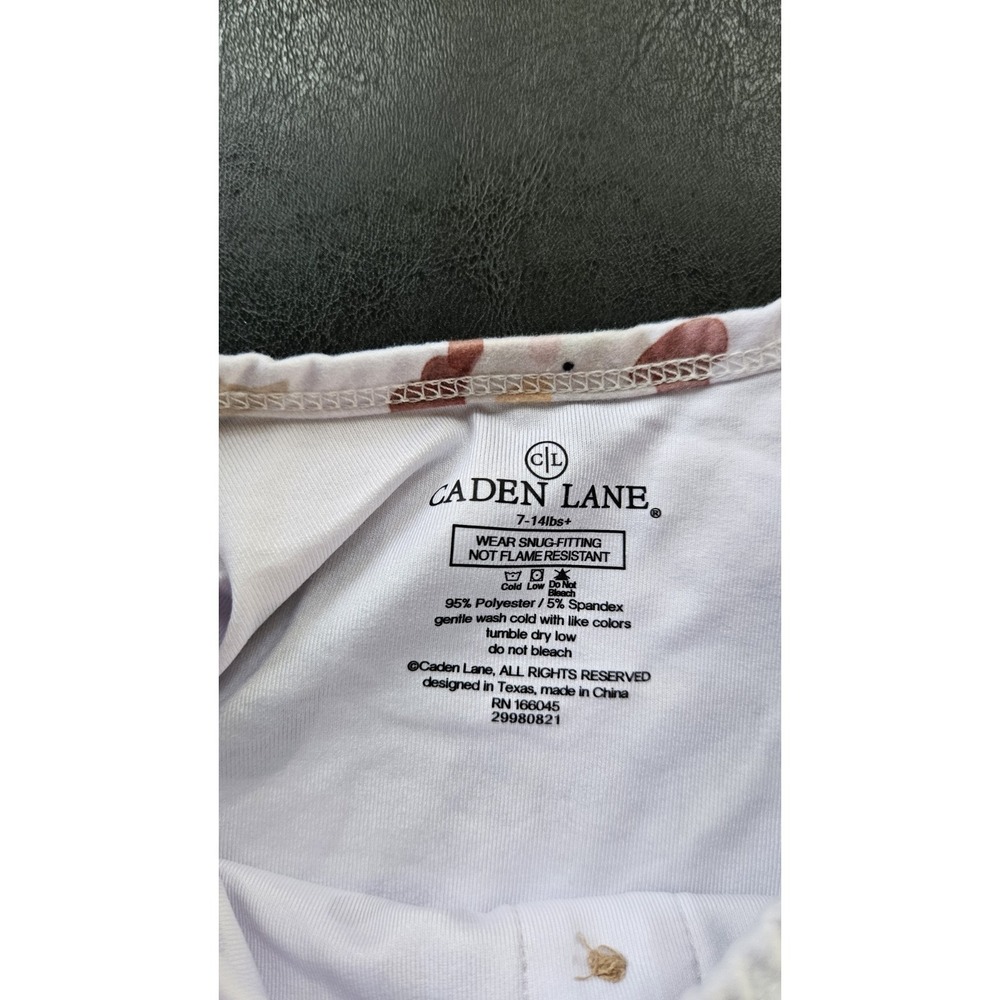 Caden Lane Newborn Knot Gown Farm Animals Soft 7-14 Lb Sleep - Picture 4 of 5